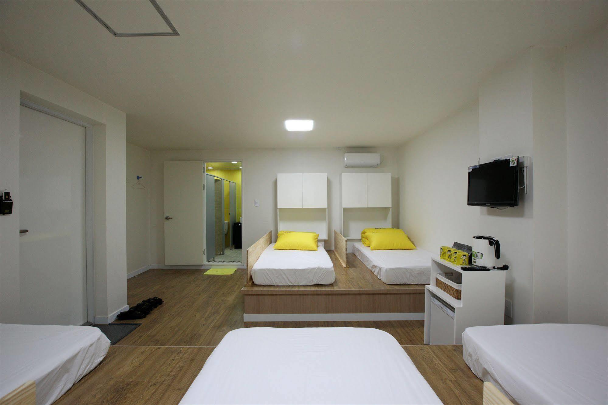 24 Guesthouse Namsan Seul Dış mekan fotoğraf